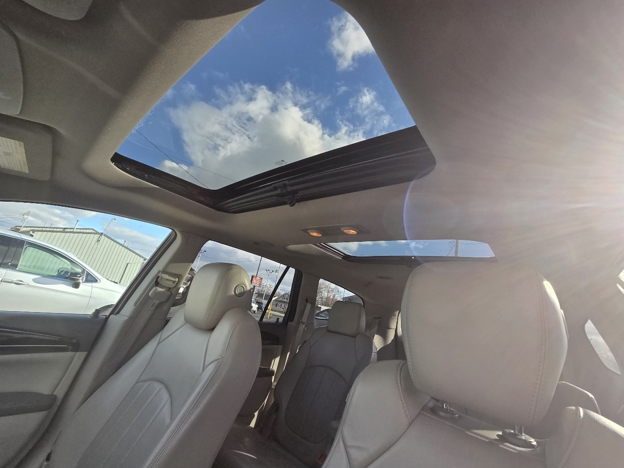 Buick Enclave Leather AWD 2015