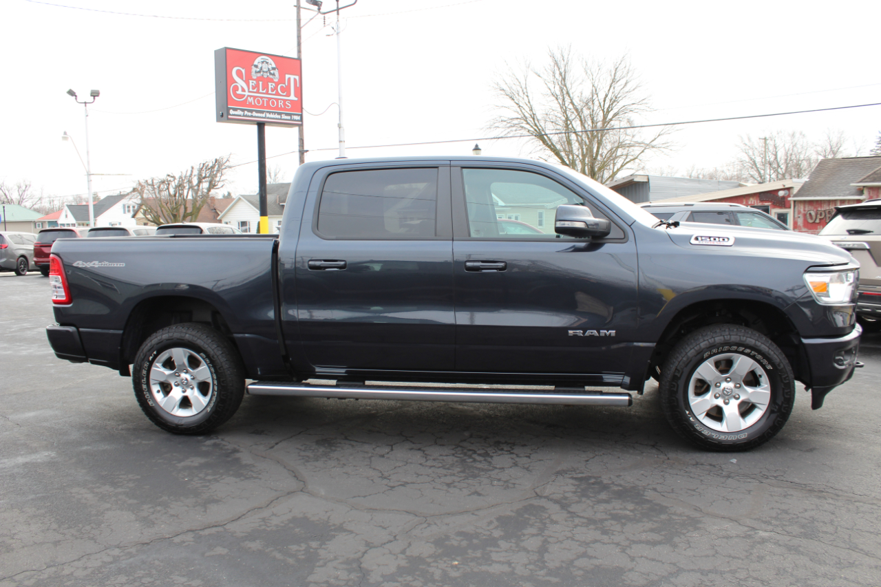 RAM 1500 Big Horn Crew Cab SWB 4WD 2020