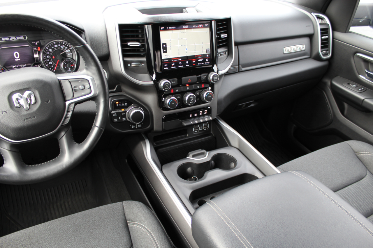 RAM 1500 Big Horn Crew Cab SWB 4WD 2020