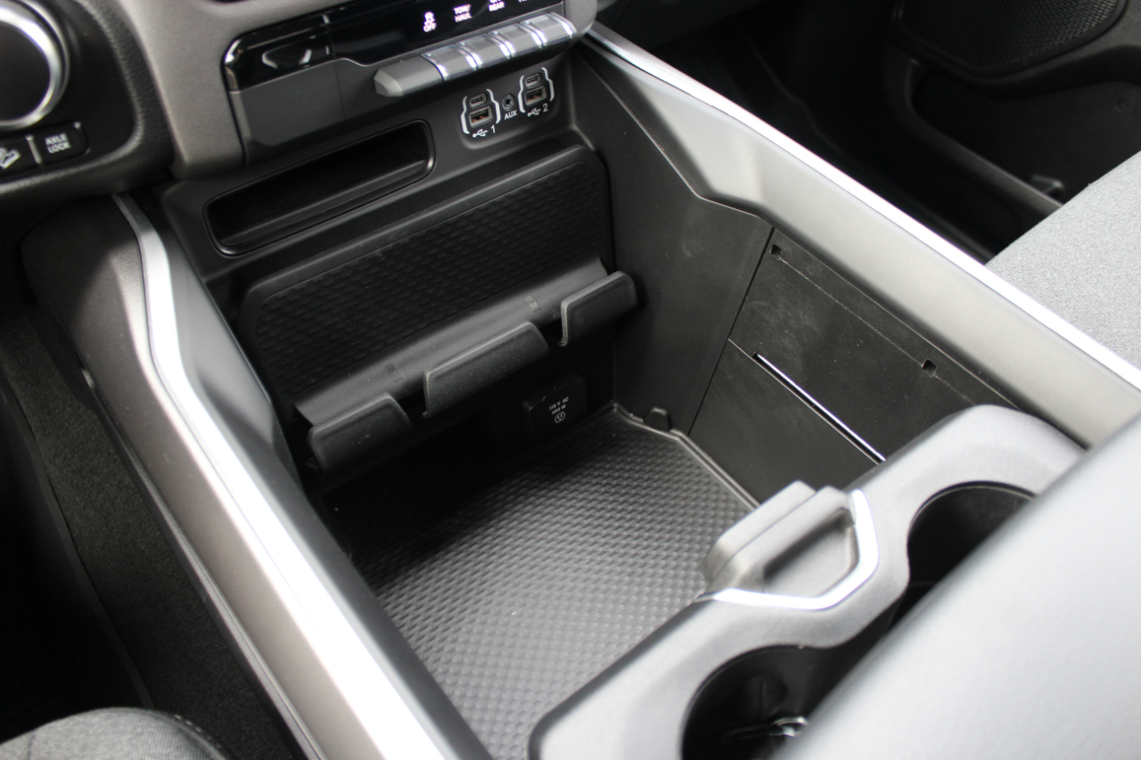 RAM 1500 Big Horn Crew Cab SWB 4WD 2020