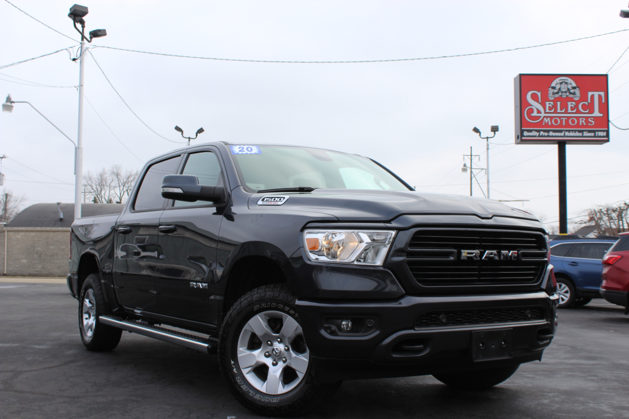 RAM 1500 Big Horn Crew Cab SWB 4WD 2020