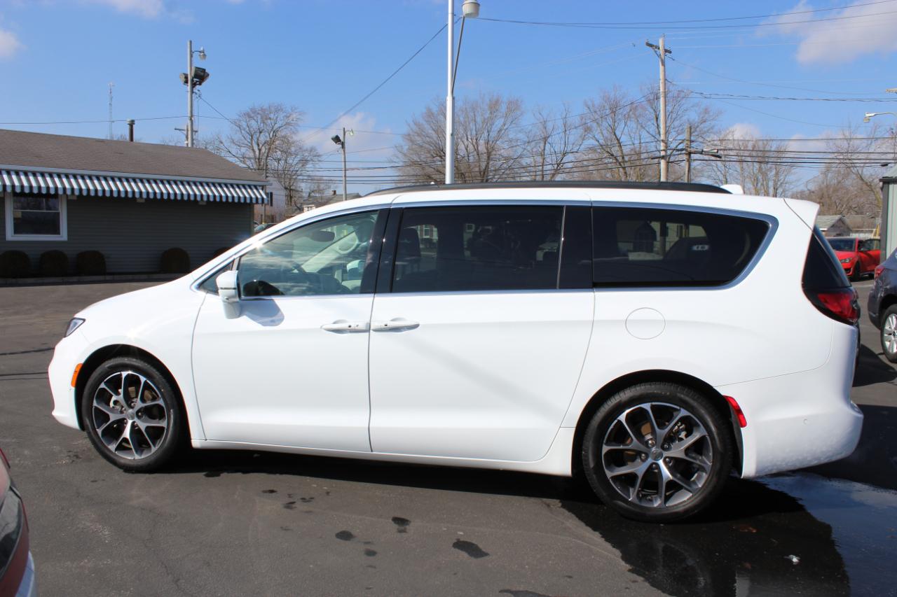 Chrysler Pacifica Touring-L 2022