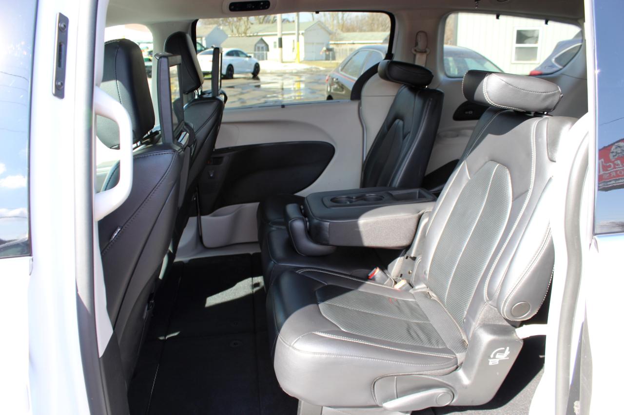 Chrysler Pacifica Touring-L 2022