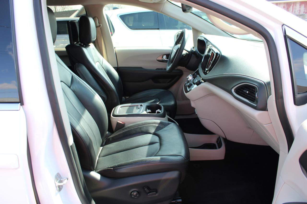 Chrysler Pacifica Touring-L 2022