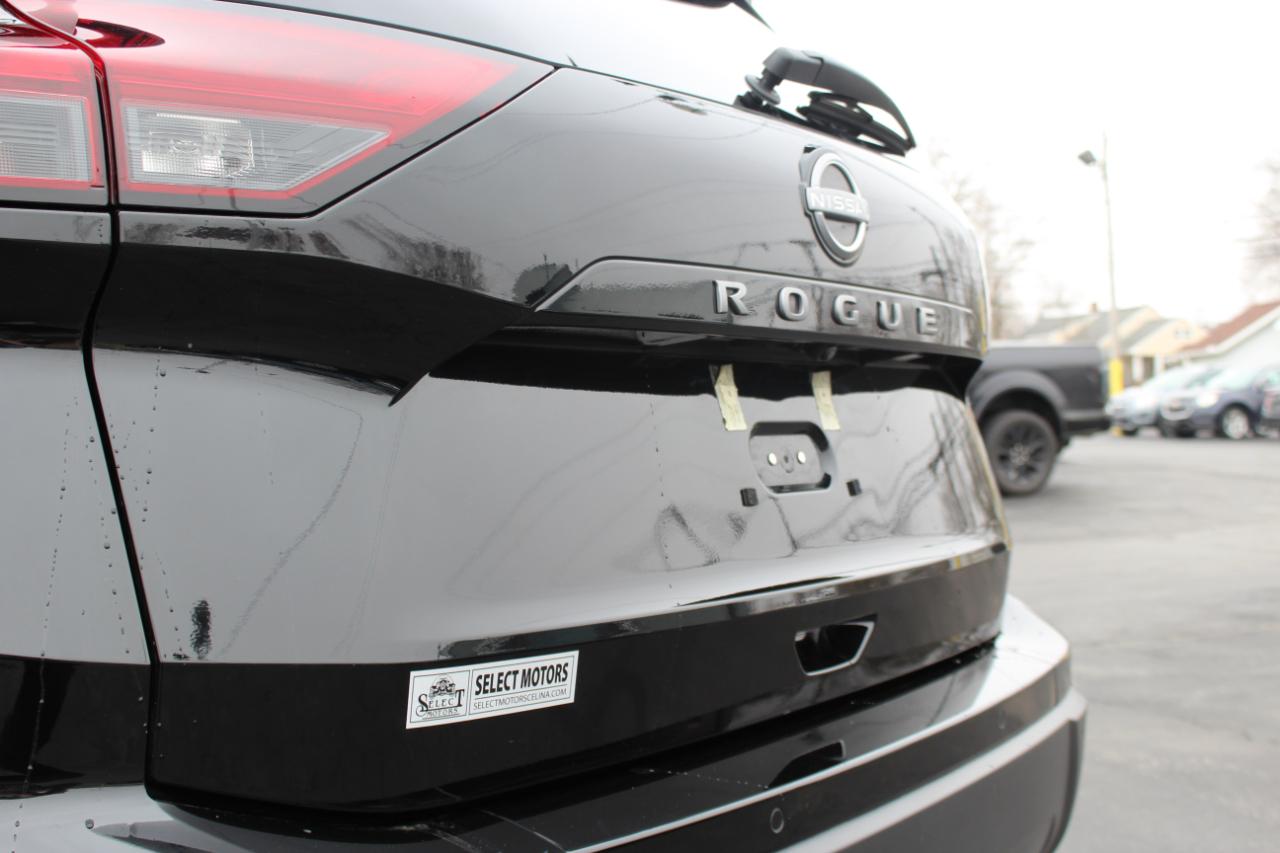 Nissan Rogue SV 2025