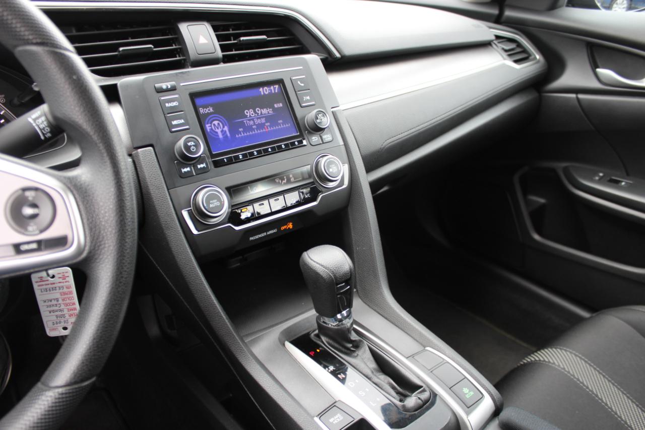 Honda Civic LX Sedan CVT 2016