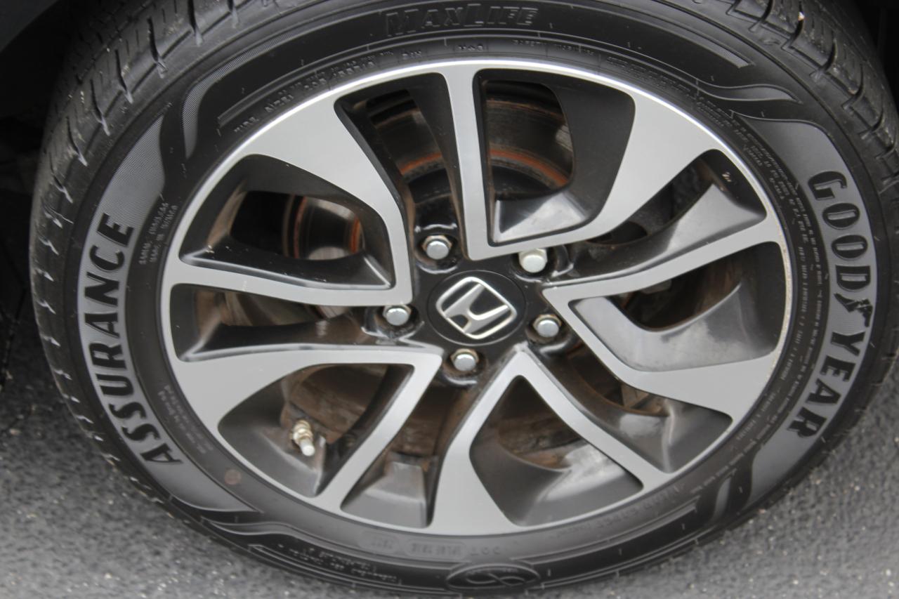 Honda Civic EX Sedan 5-Speed AT 2013