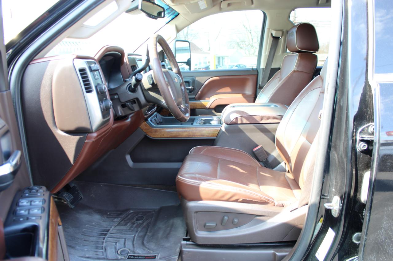 Chevrolet Silverado 2500HD LTZ Crew Cab Short Box 4WD 2015