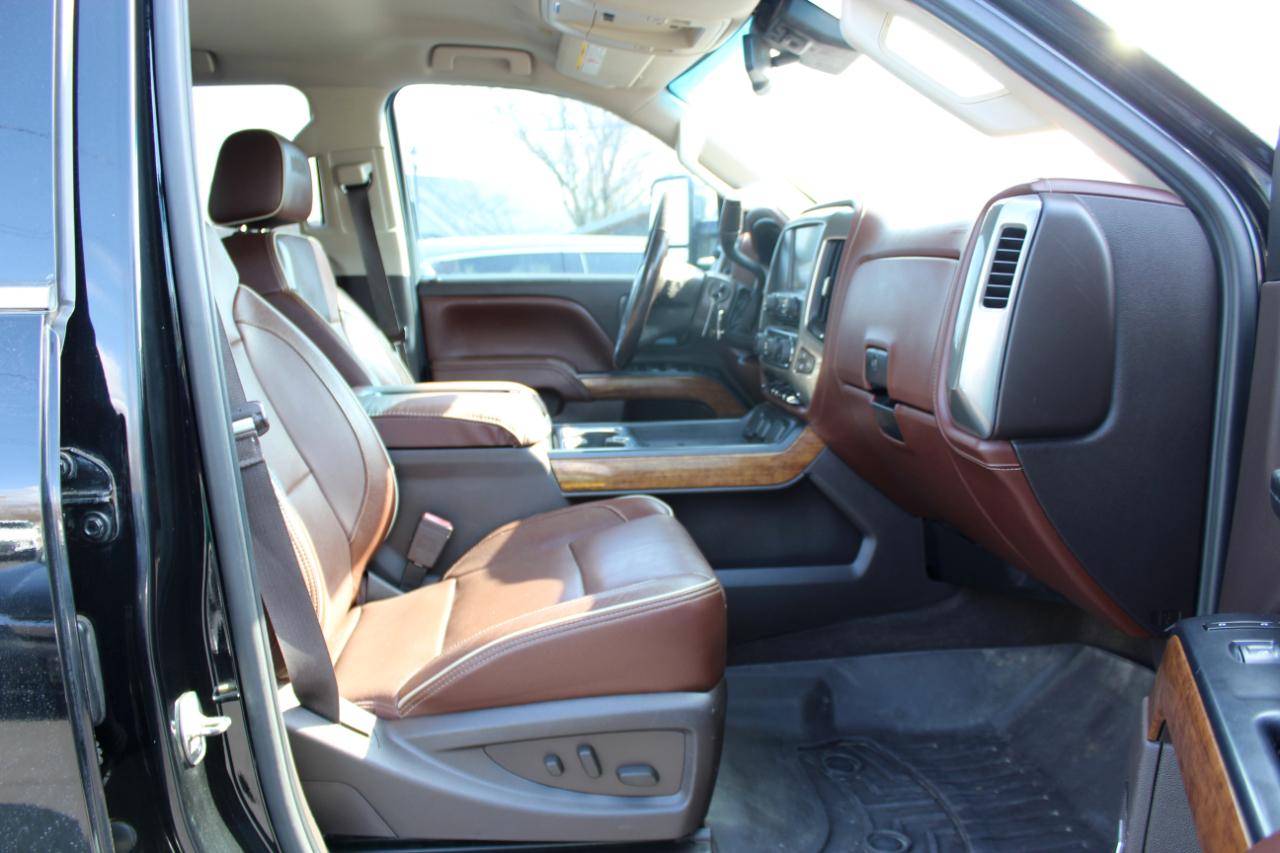 Chevrolet Silverado 2500HD LTZ Crew Cab Short Box 4WD 2015