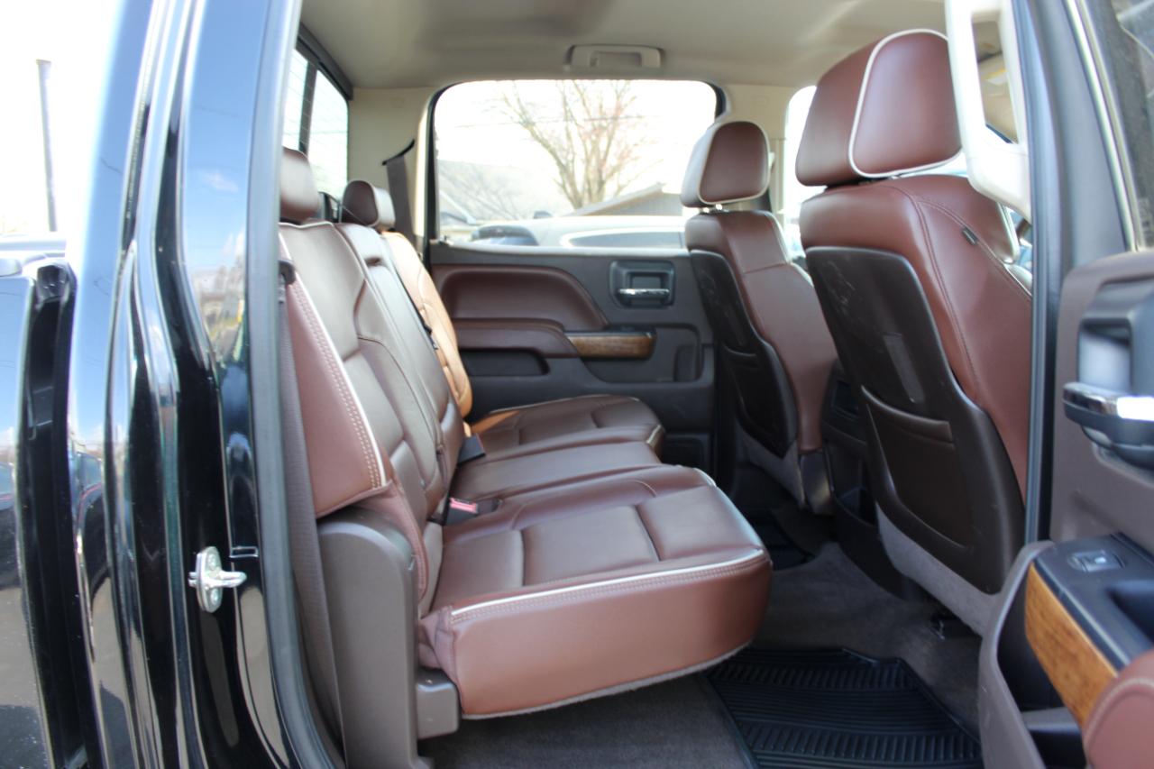 Chevrolet Silverado 2500HD LTZ Crew Cab Short Box 4WD 2015