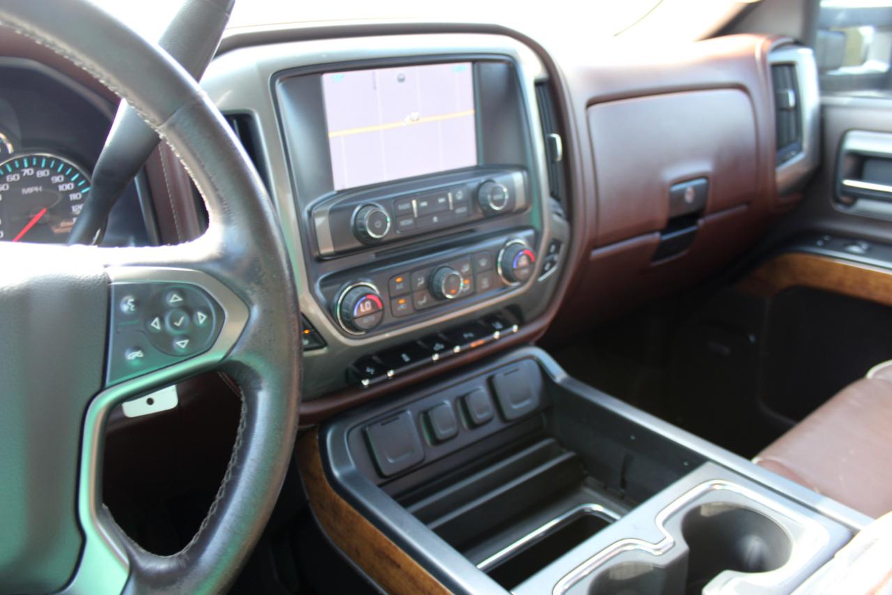 Chevrolet Silverado 2500HD LTZ Crew Cab Short Box 4WD 2015