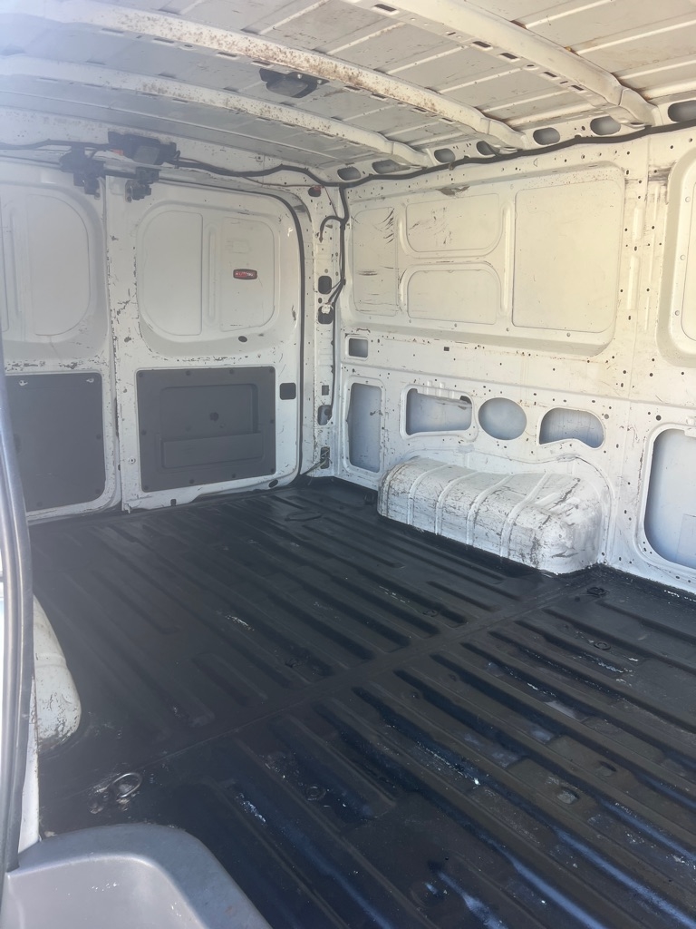 Nissan NV Cargo 2500 HD SV V6 2016