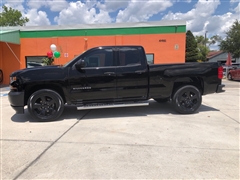 2018 Chevrolet Silverado 1500  2018 Chevrolet Silverado 1500