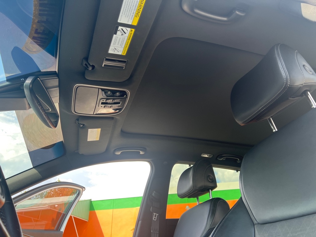 Kia Sorento SX V6 AWD 2017 Kia Sorento SX V6 AWD 2017