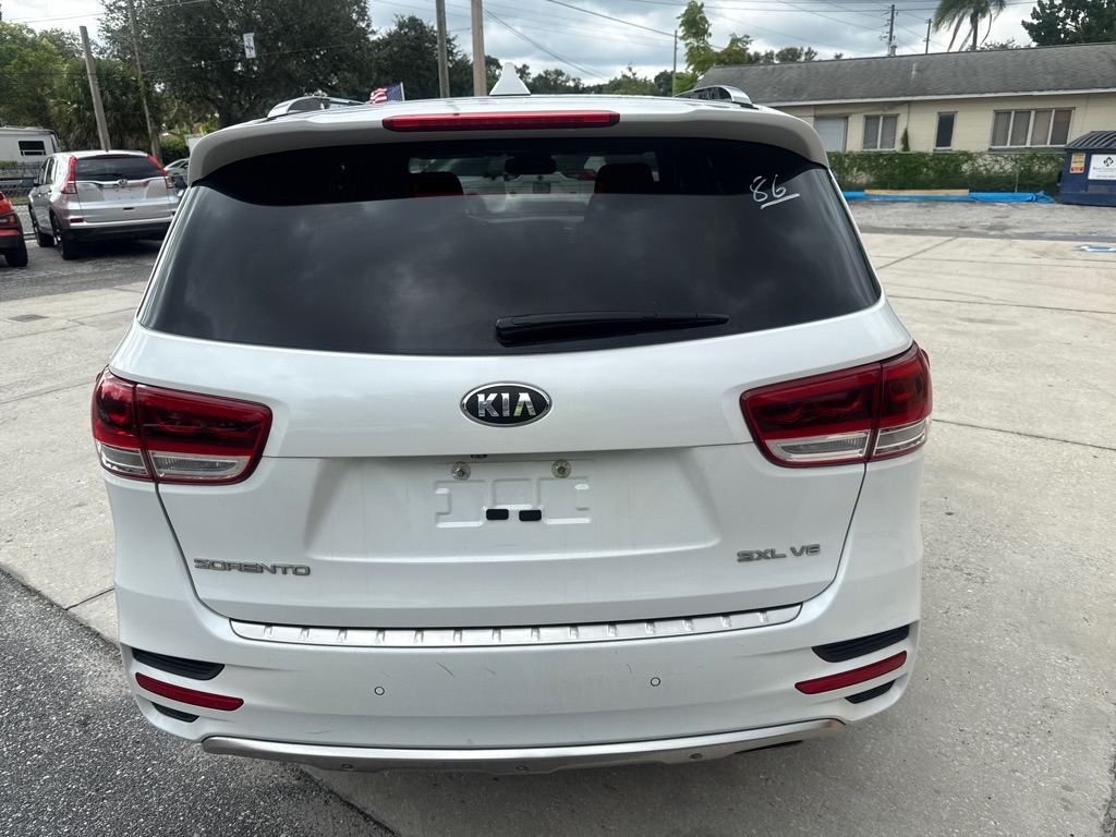 Kia Sorento SX V6 AWD 2017 Kia Sorento SX V6 AWD 2017