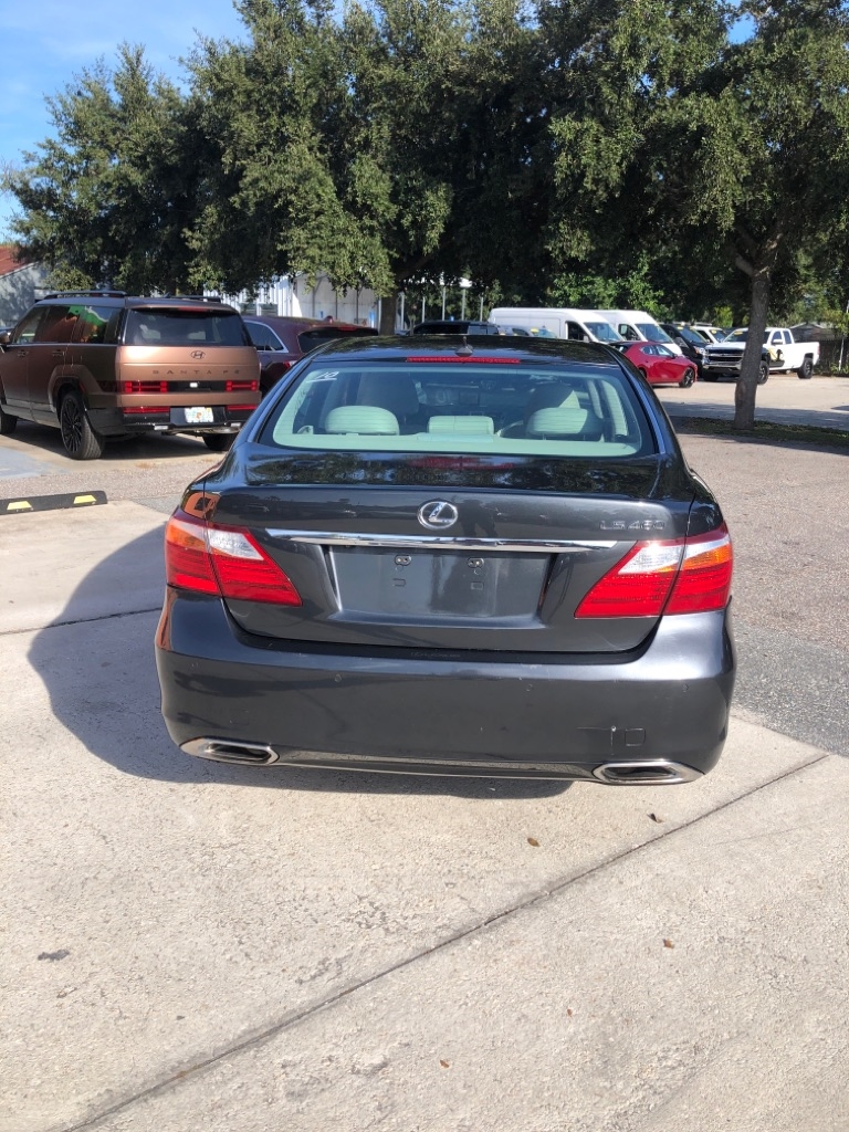 Lexus LS 460 Luxury Sedan 2011 Lexus LS 460 Luxury Sedan 2011