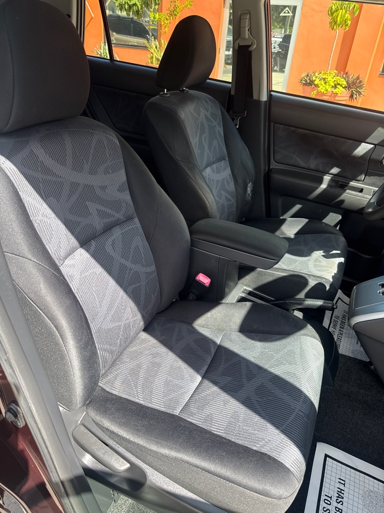 Scion xB 5dr Wgn Auto (Natl) 2011