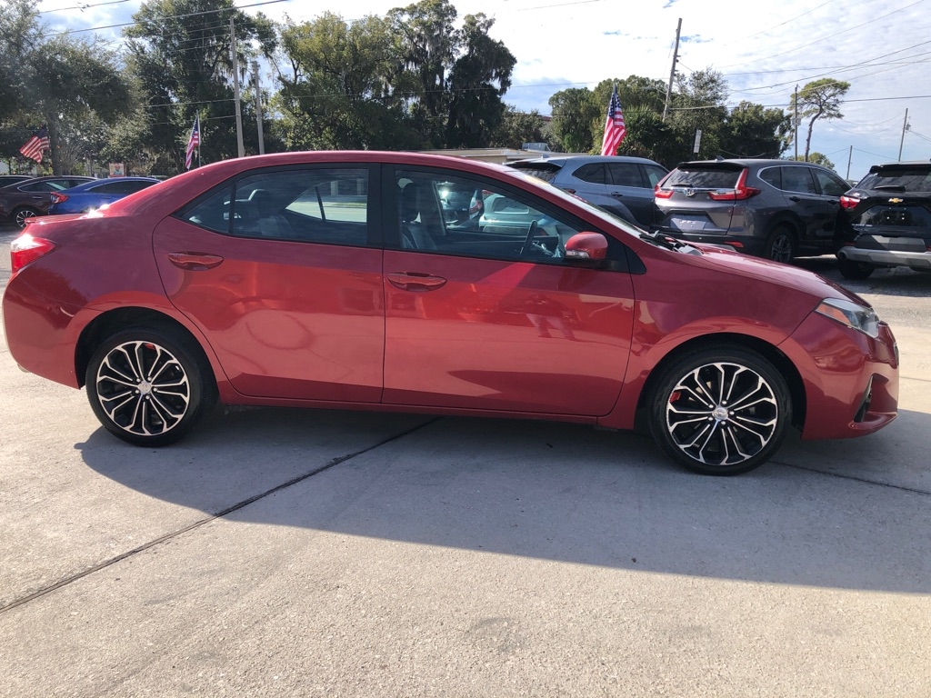 Toyota Corolla S Plus 6MT 2016