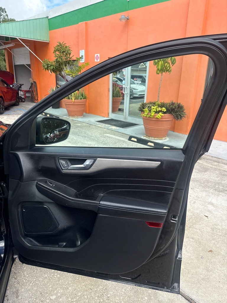 Ford Escape Hybrid SE Sport 2021 Ford Escape Hybrid SE Sport 2021