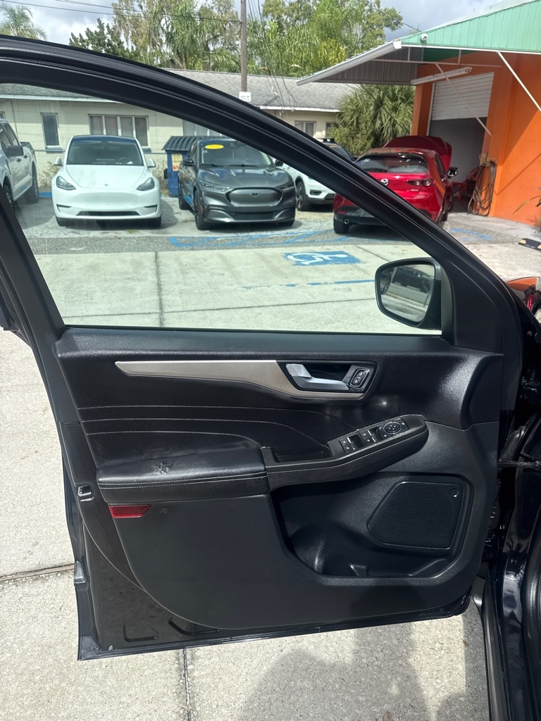 Ford Escape Hybrid SE Sport 2021 Ford Escape Hybrid SE Sport 2021