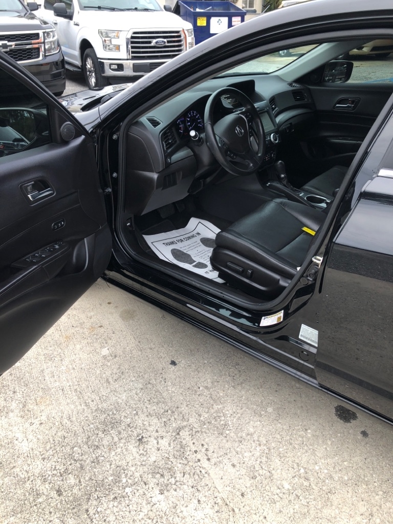 Acura ILX 8-Spd AT w/ Premium Package 2018