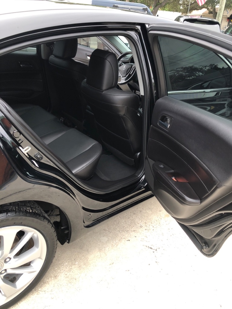 Acura ILX 8-Spd AT w/ Premium Package 2018