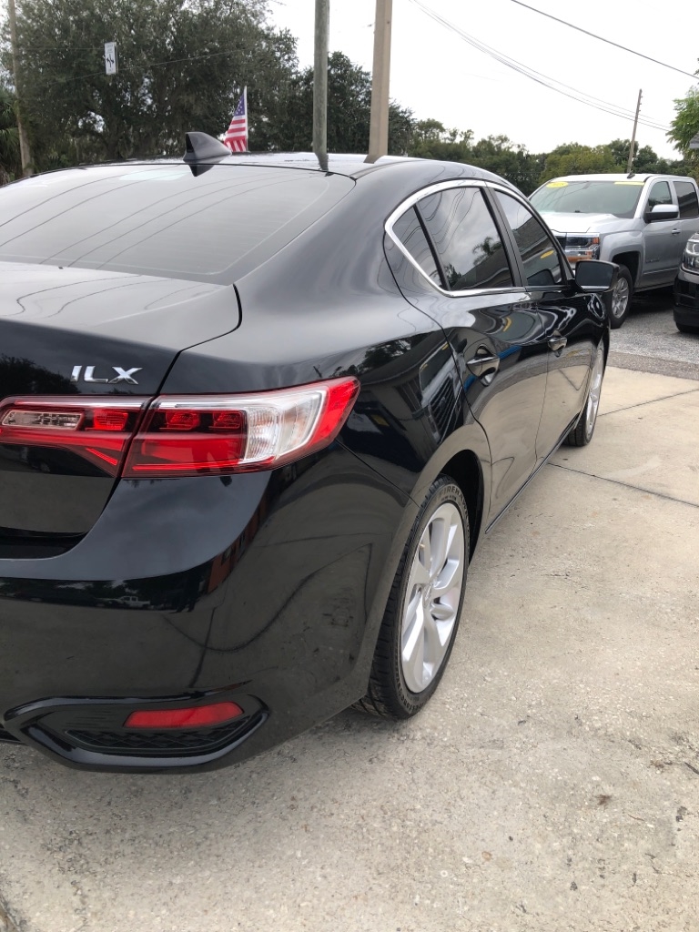Acura ILX 8-Spd AT w/ Premium Package 2018