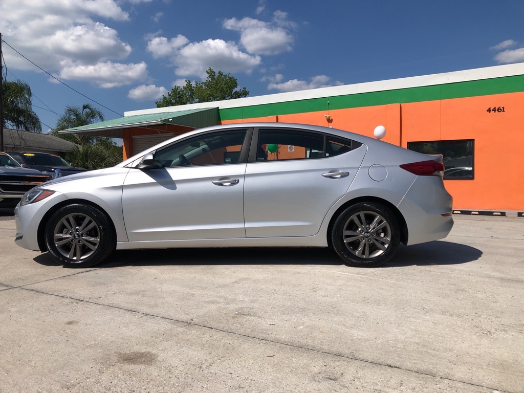 Hyundai Elantra SEL 2.0L Auto (Alabama) 2018