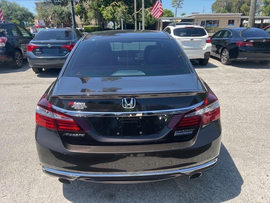 Honda Accord Sedan Sport SE CVT 2017
