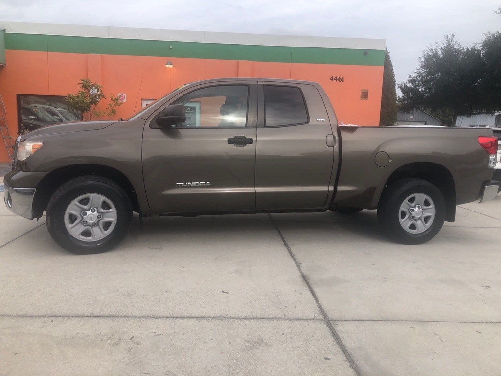 Toyota Tundra 2WD Truck Double Cab 4.6L V8 6-Spd AT (Natl) 2013