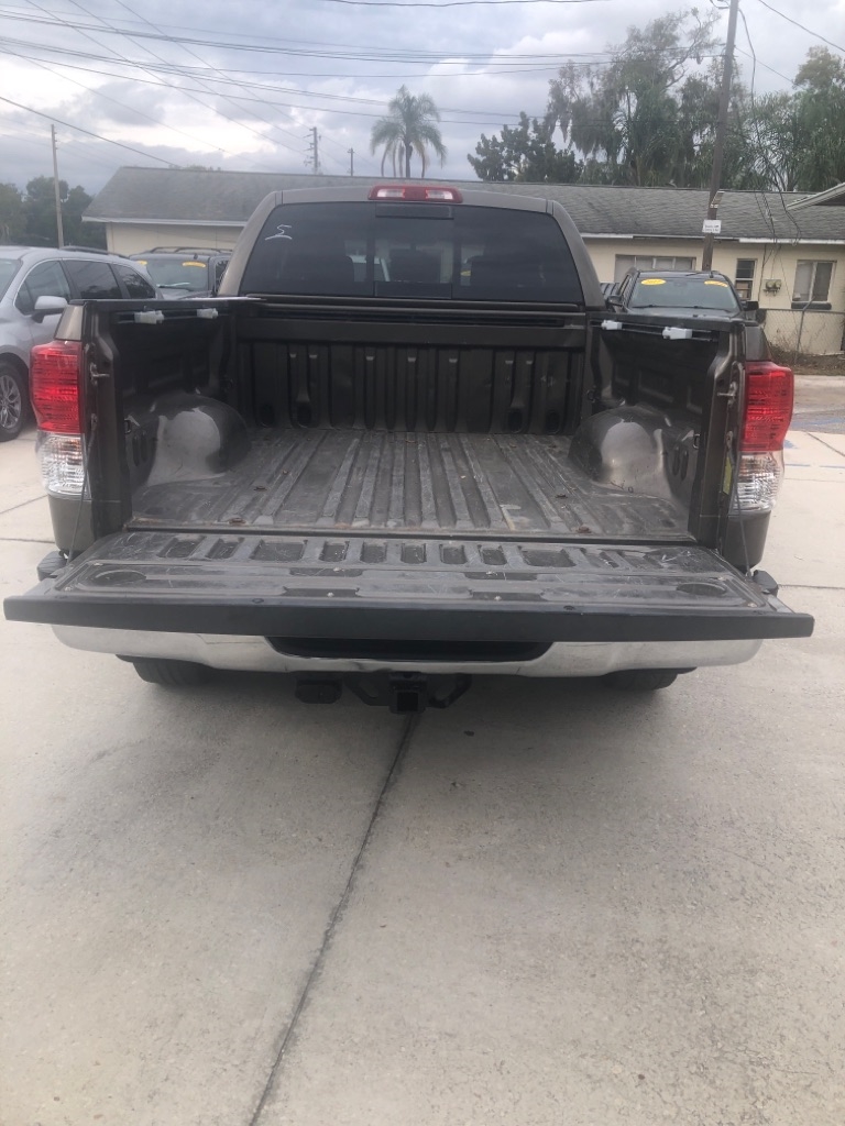 Toyota Tundra 2WD Truck Double Cab 4.6L V8 6-Spd AT (Natl) 2013