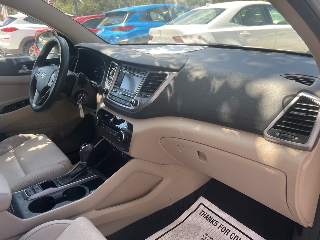 Hyundai Tucson SE FWD 2017