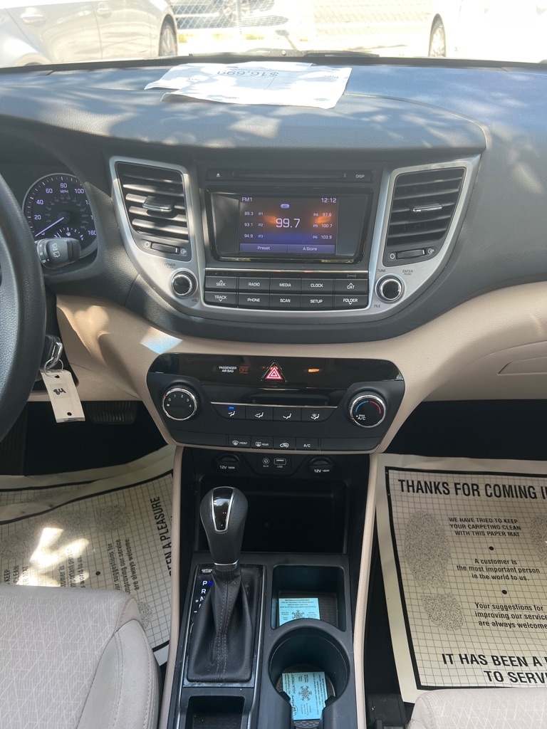 Hyundai Tucson SE FWD 2017