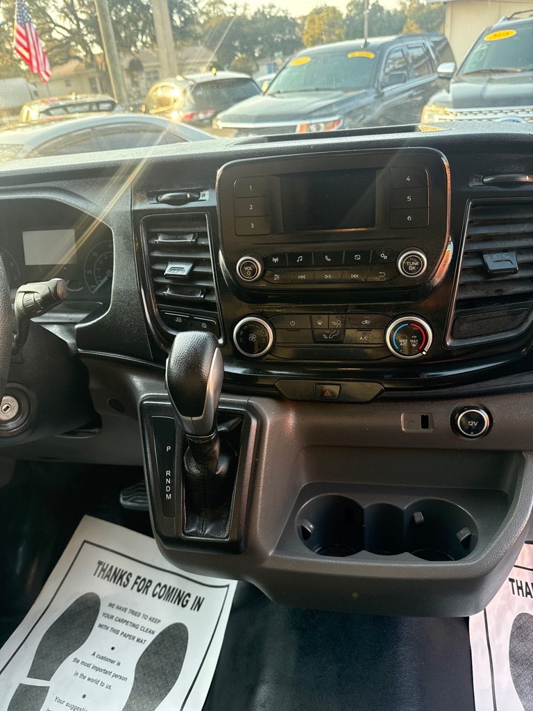 Ford Transit Cargo Van T-250 130" Med Rf 9070 GVWR RWD 2020