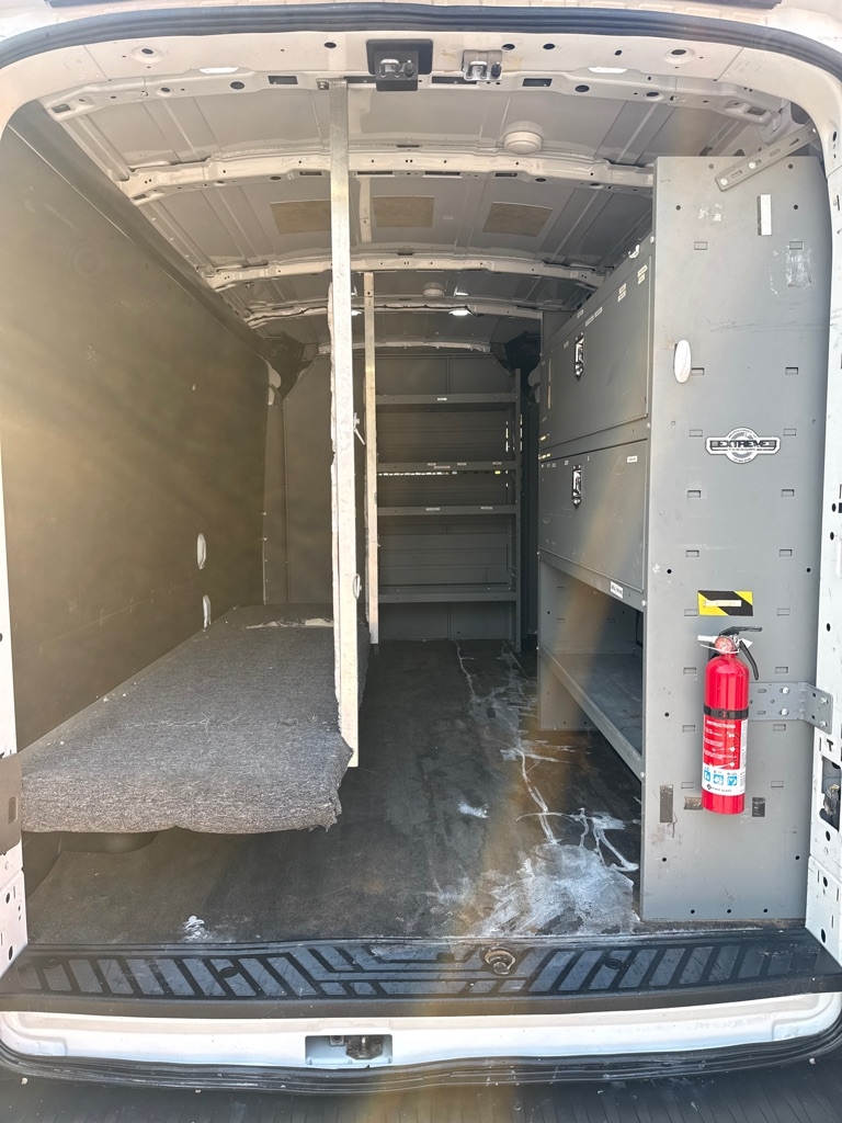 Ford Transit Cargo Van T-250 130" Med Rf 9070 GVWR RWD 2020