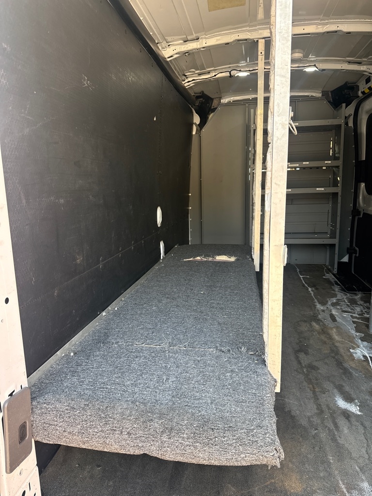 Ford Transit Cargo Van T-250 130" Med Rf 9070 GVWR RWD 2020