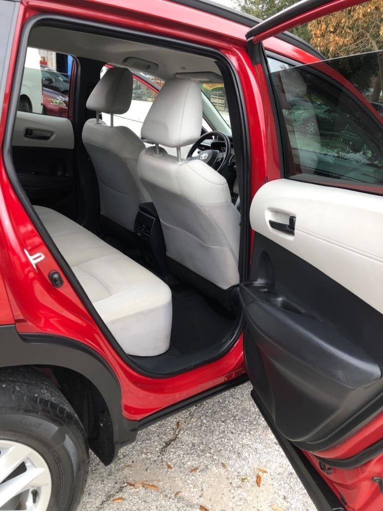 Toyota Corolla Cross LE 2WD (Natl) 2022