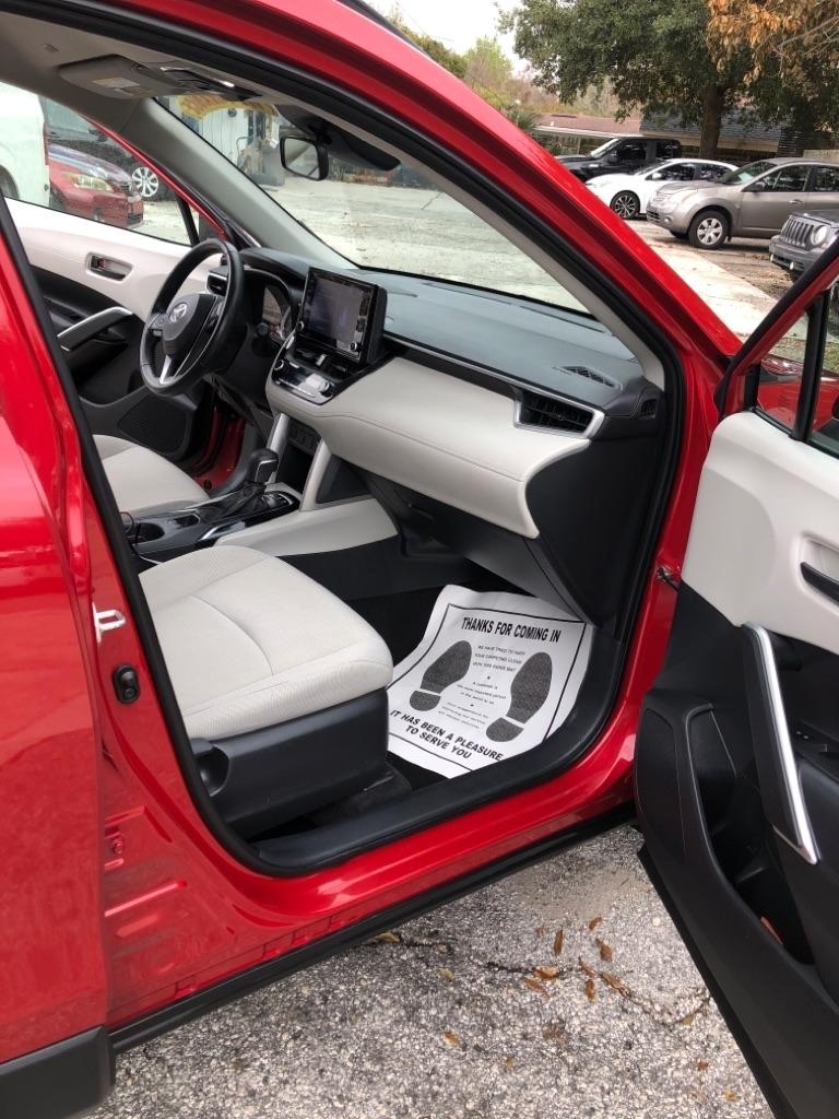 Toyota Corolla Cross LE 2WD (Natl) 2022