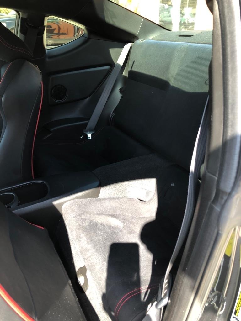 Scion FR-S 2dr Cpe Man (Natl) 2013