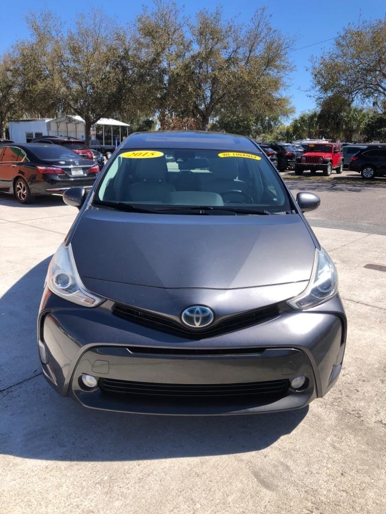 Toyota Prius V 5dr Wgn Three (Natl) 2015