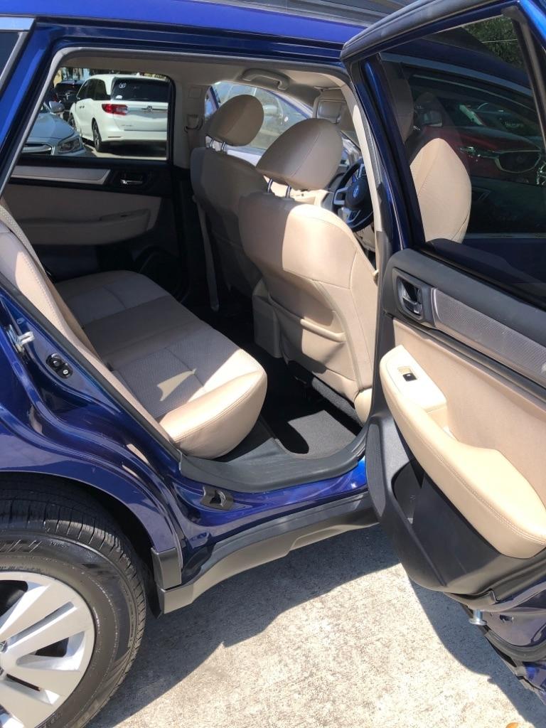 Subaru Outback 4dr Wgn 2.5i Premium PZEV 2015