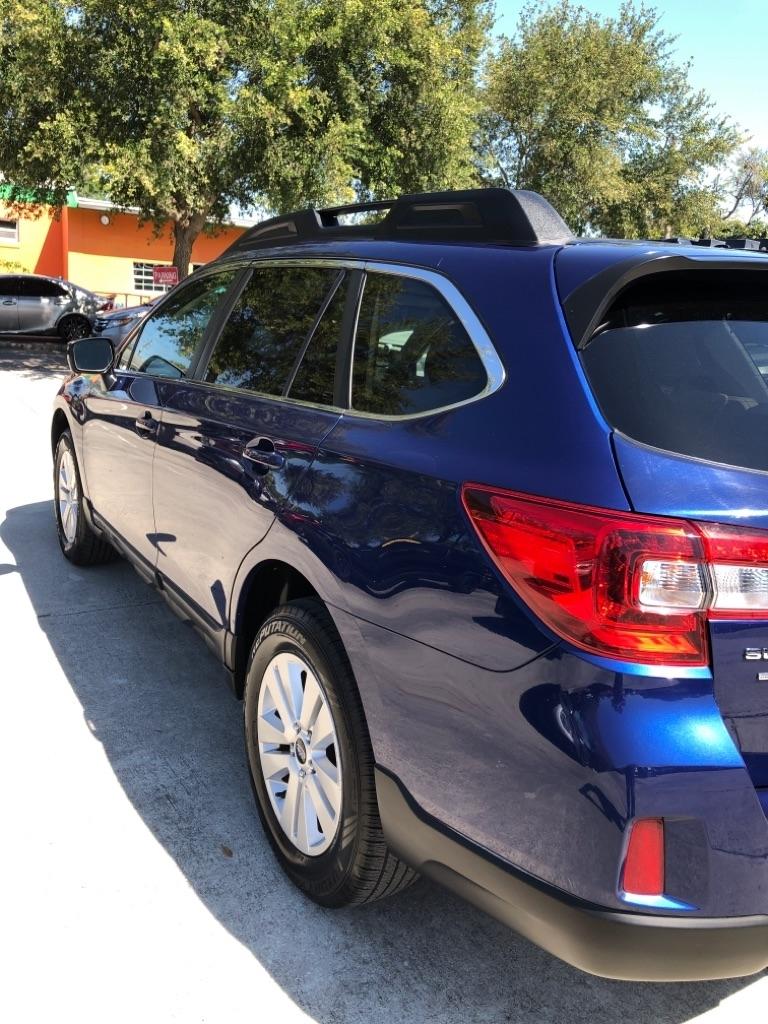 Subaru Outback 4dr Wgn 2.5i Premium PZEV 2015