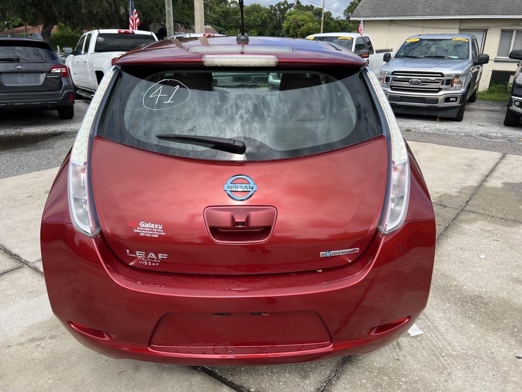 Nissan Leaf 4dr HB SL 2012