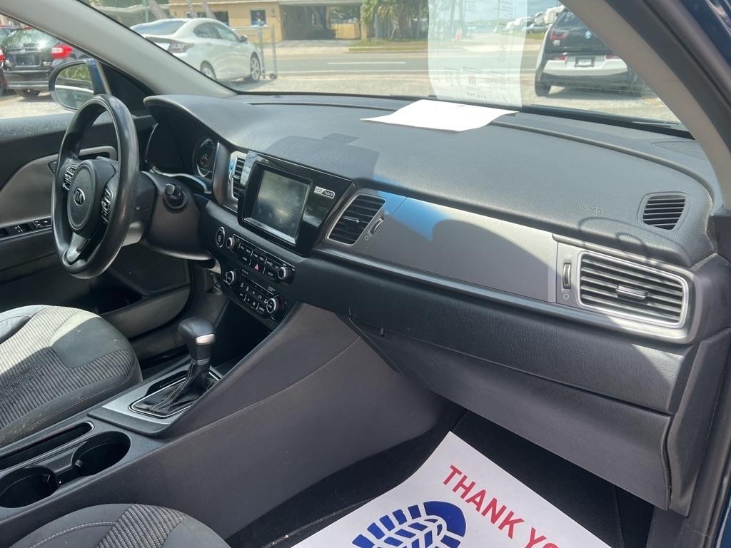 Kia Niro LX FWD 2018