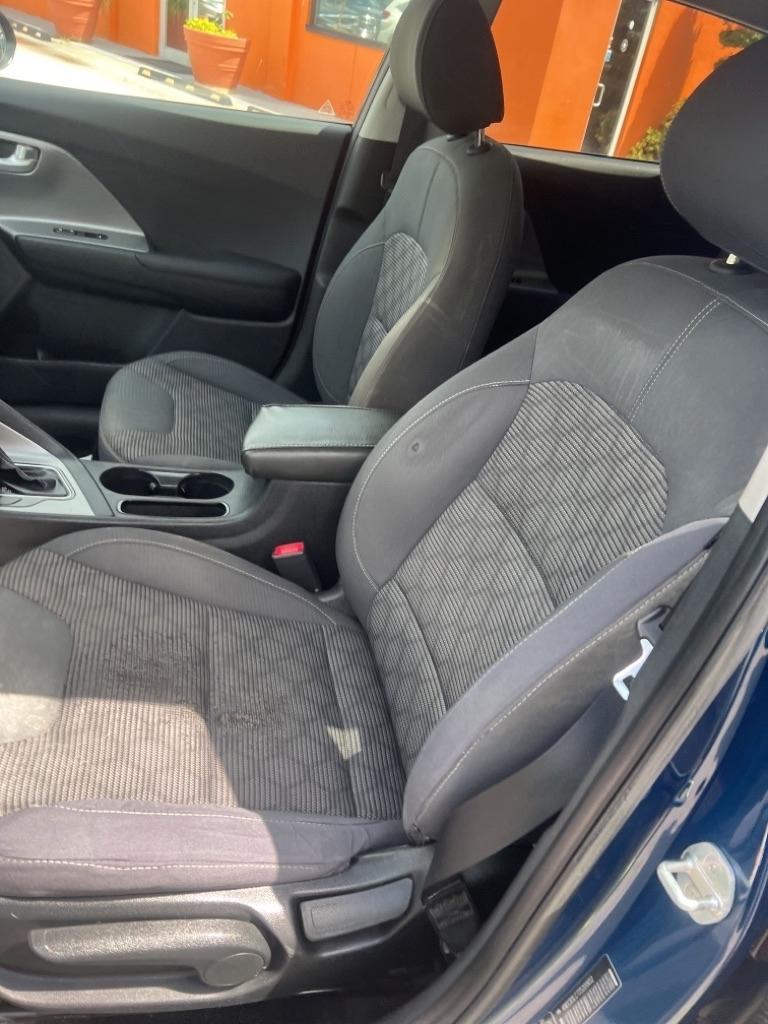 Kia Niro LX FWD 2018