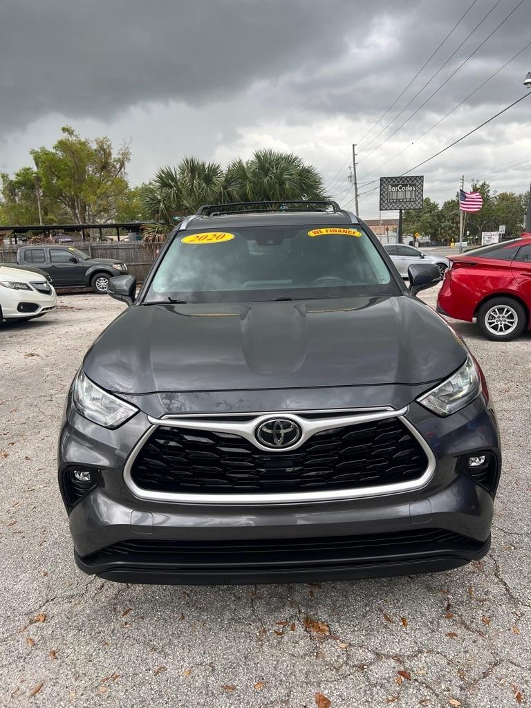 Toyota Highlander XLE AWD (Natl) 2020