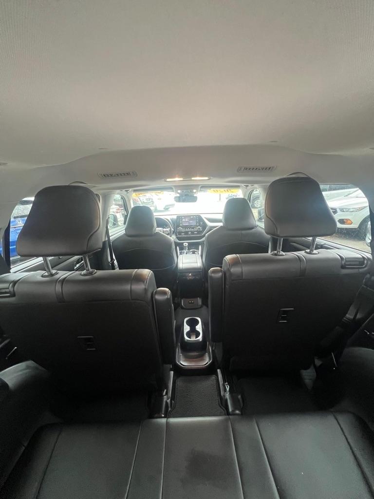 Toyota Highlander XLE AWD (Natl) 2020