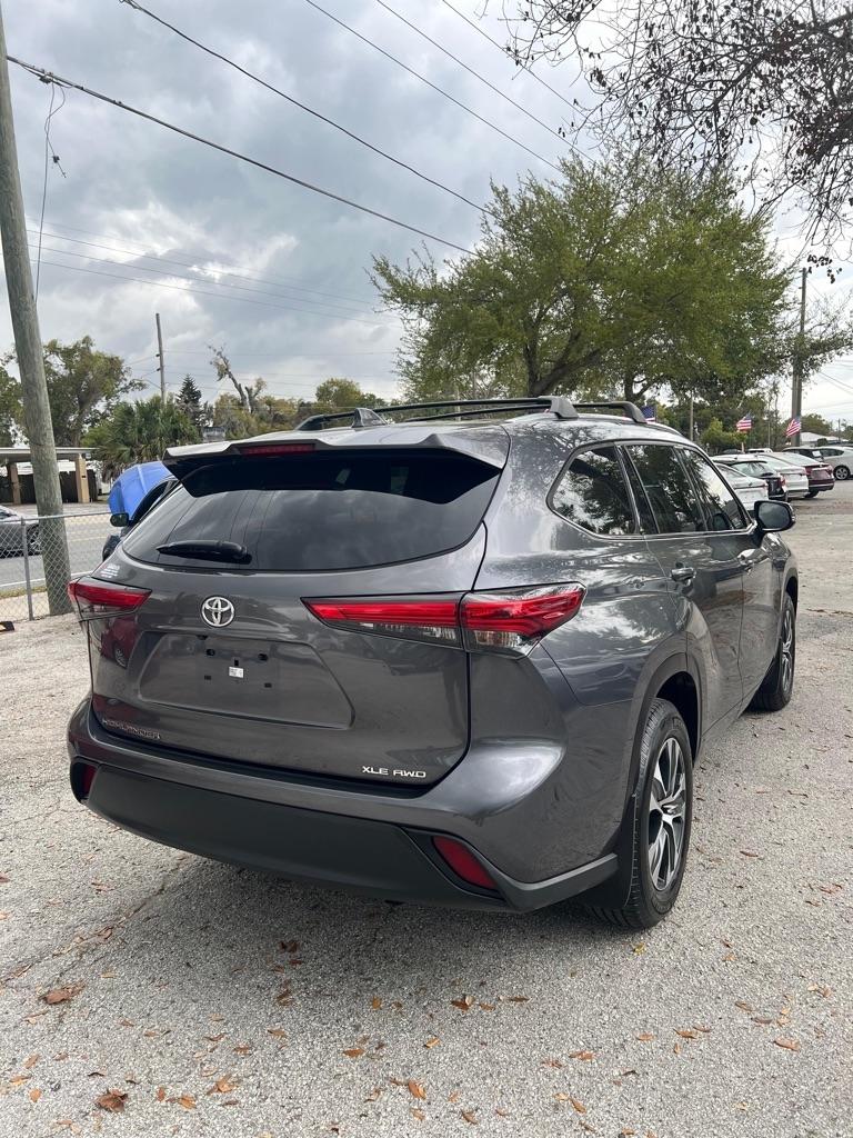 Toyota Highlander XLE AWD (Natl) 2020