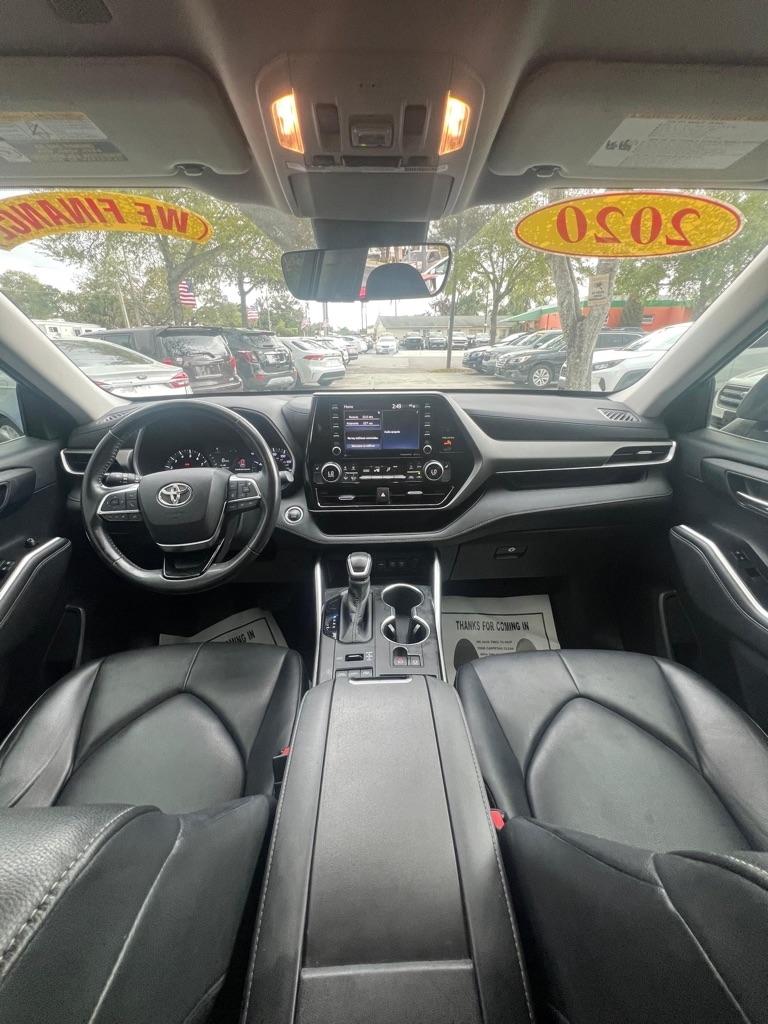 Toyota Highlander XLE AWD (Natl) 2020