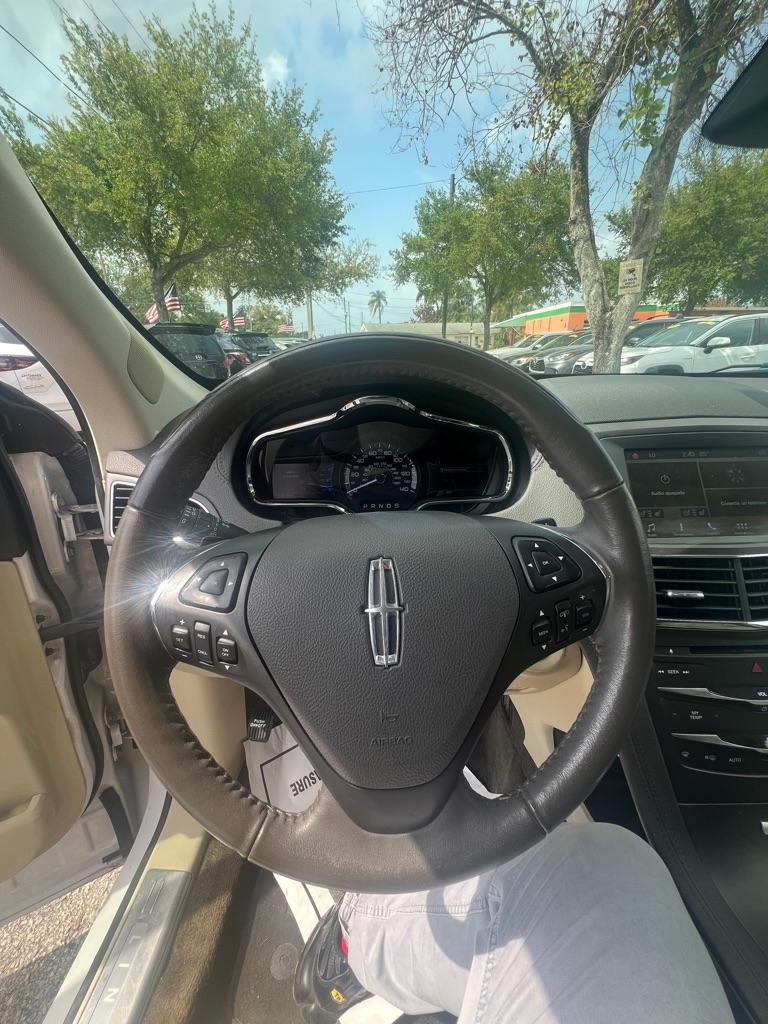 Lincoln MKT 3.7L FWD 2017